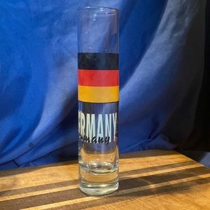 Extra large shot class or champagne flute